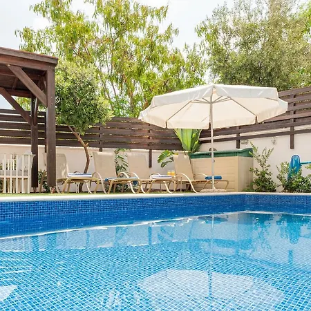 Villa Rafaella *